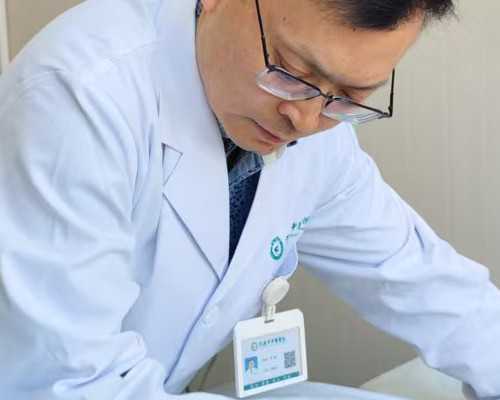 试管婴儿移植囊胚成功率高吗，试管婴儿移植囊胚成功率高吗